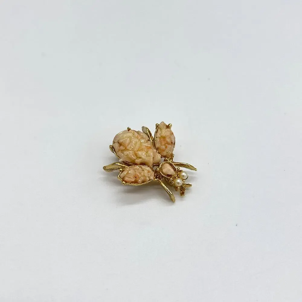 Vintage Chip Stone Bee Brooch Pin Coral Pink Gold Tone Figural Costume Jewelry